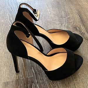Women’s Black JLO Heels